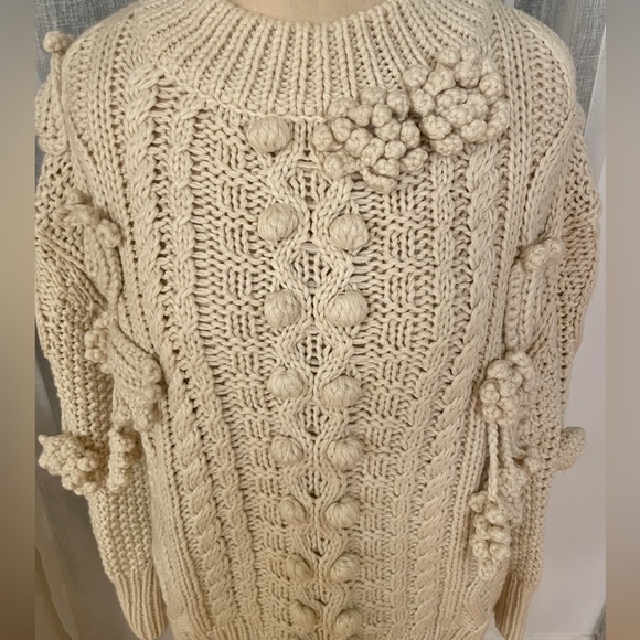 Beautiful Oversized Zara Cable Sweater - Picture 2 of 5